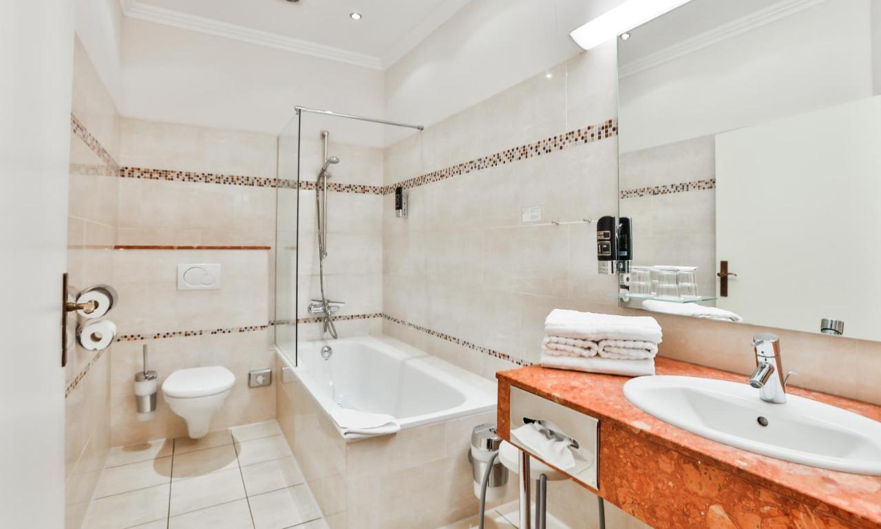 Hotel Stadt كابلن المظهر الخارجي الصورة